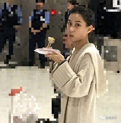 闺蜜爆料何超莲视频  第2张